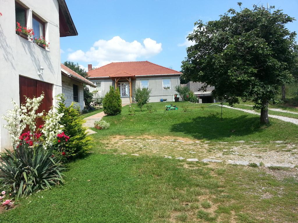 Boroka Vendeghaz Hotel Aggtelek Exterior photo